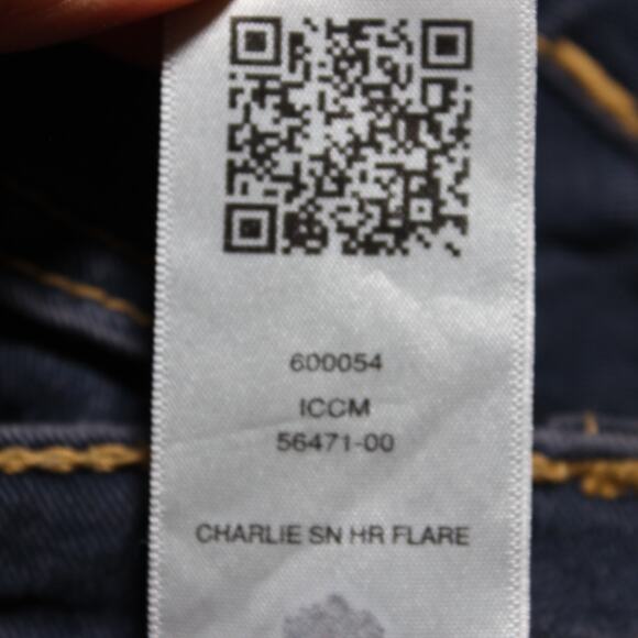 True Religion Charlie High Rise Flare Jeans Womens 27 Blue Stretch - Picture 11 of 12